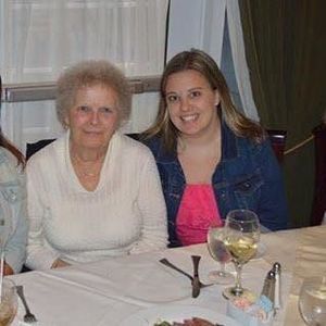 Meet your Posher, Kelly